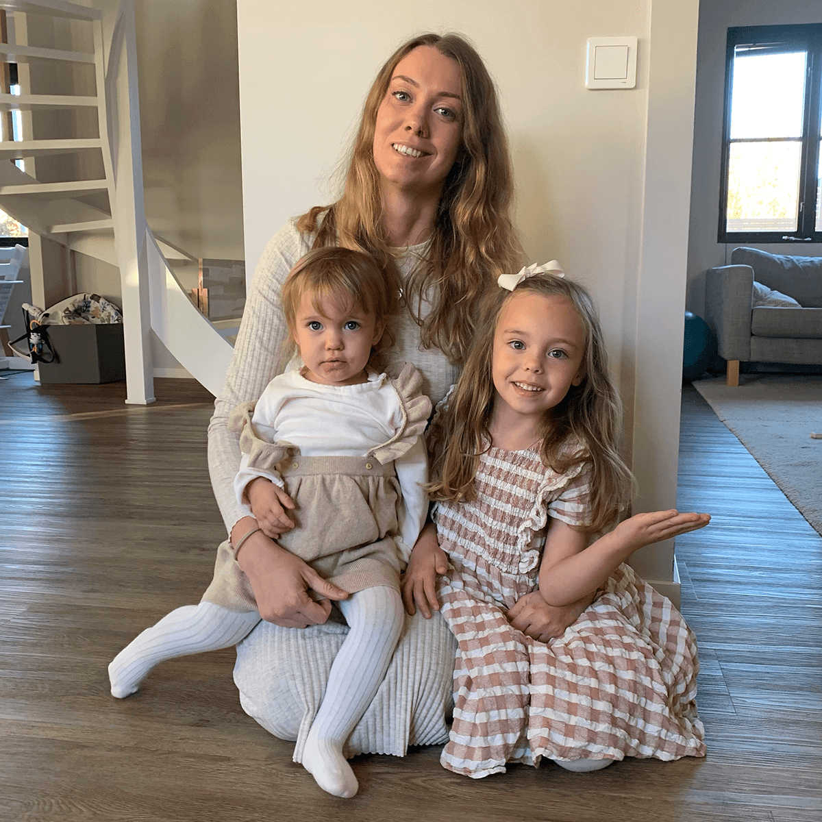 Vårdnadshavare Pia på Dibber Rydebäck förskola, ett porträtt tillsammans med hennes två barn